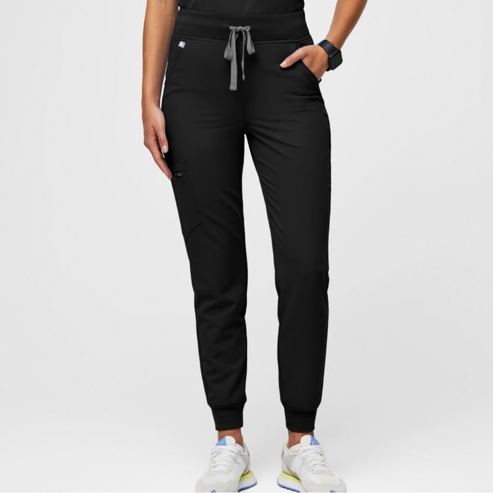 Figs high waisted Zamora jogger scrub bottoms size XS in black yoga waistband